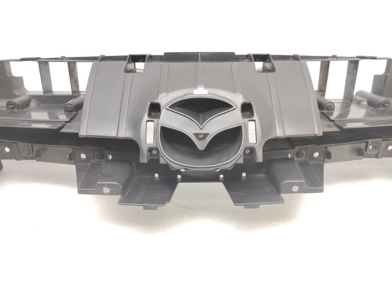 Кронштейн решетки радиатора Mazda 3 BL 1.6 Z6