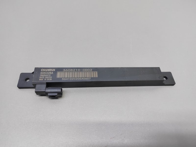 Антенна передняя левая Changan UNI-K 2022 S311F2807030401 Б/У