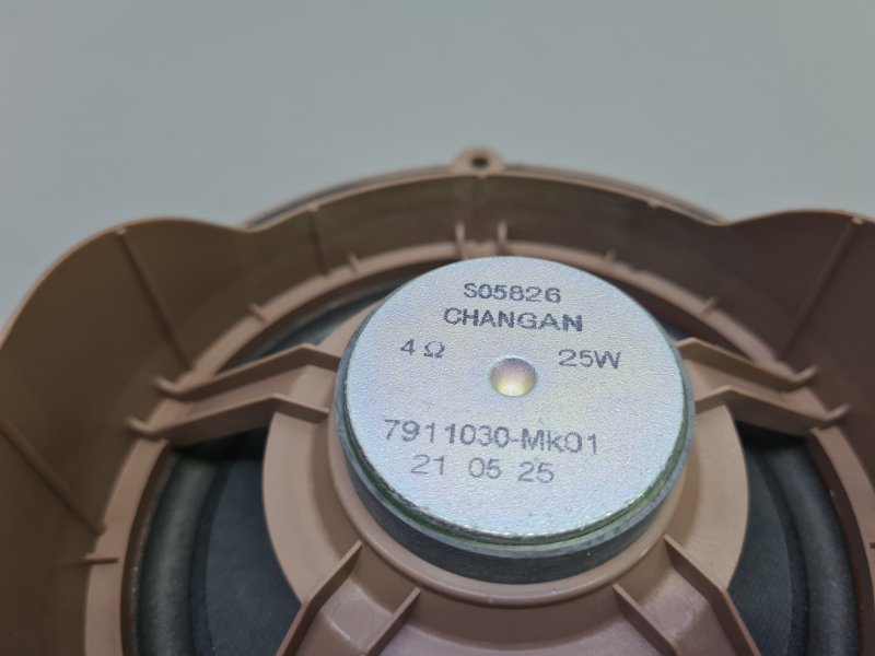 Динамик двери задний правый Changan UNI-V Динамик двери задний правый Changan UNI-V