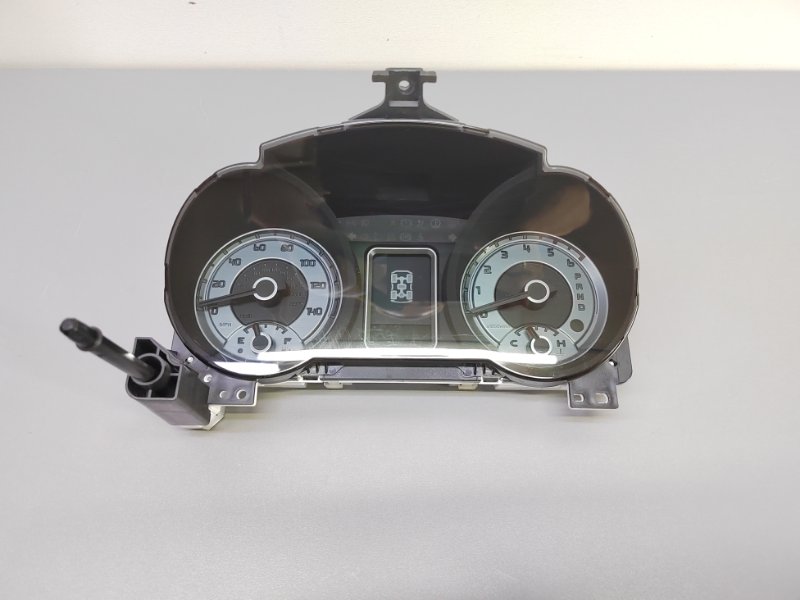 Панель приборов Mitsubishi Pajero 2007 4 3.2d 8100A620 Б/У