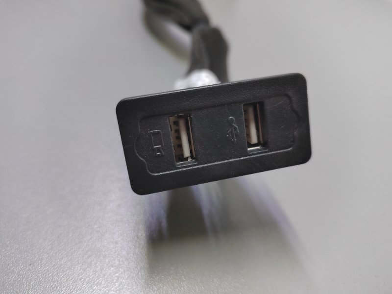USB Разъем Dashing 2022