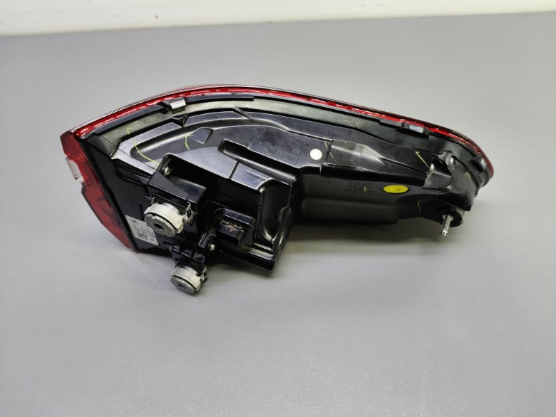 Фонарь задний левый X7 2021 G07