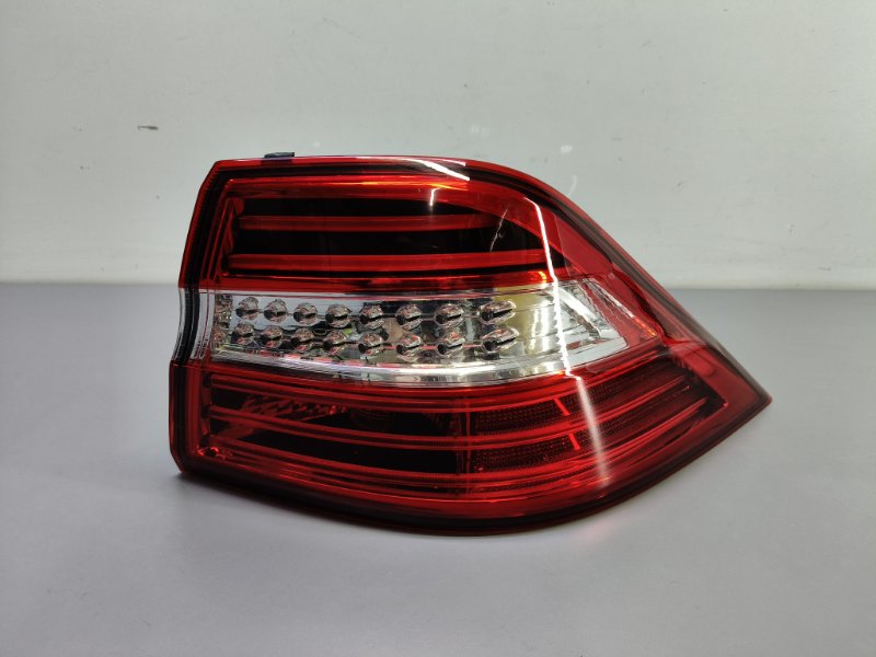 Фонарь задний правый Mercedes ML 2012 W166 A1669063401 Б/У