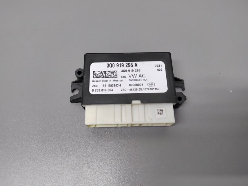 Блок управления парктрониками Volkswagen Tiguan 2016 2 2.0 3Q0919298A Б/У