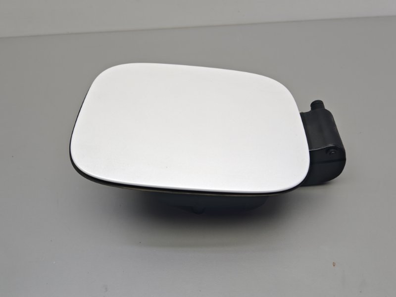 Лючок топливного бака Geely Monjaro 2025 2.0 5090018900 Б/У