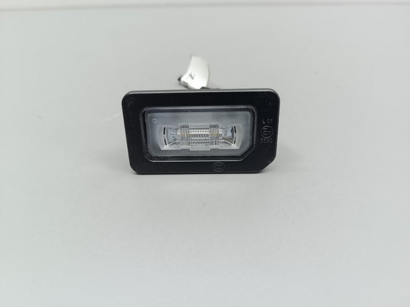 Запчасть подсветка номера Chery Tiggo 7L 154408010AA Б/У Подсветка номера Chery Tiggo 7L 154408010AA Б/У
