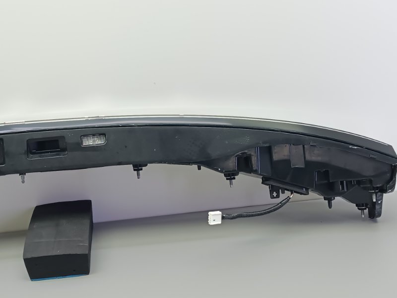 Фонарь крышки багажника задний Tiggo 4 New Фонарь крышки багажника задний Tiggo 4 New