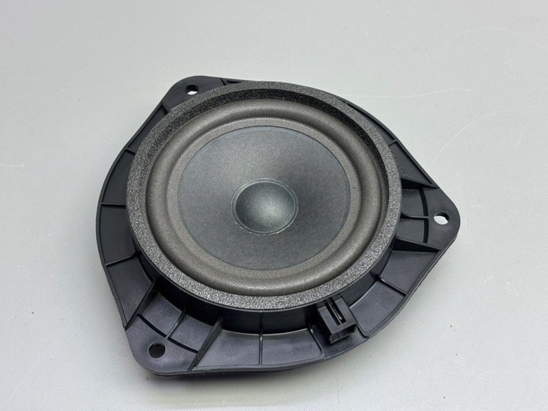 Динамик Geely Coolray New 6600066660 Б/У