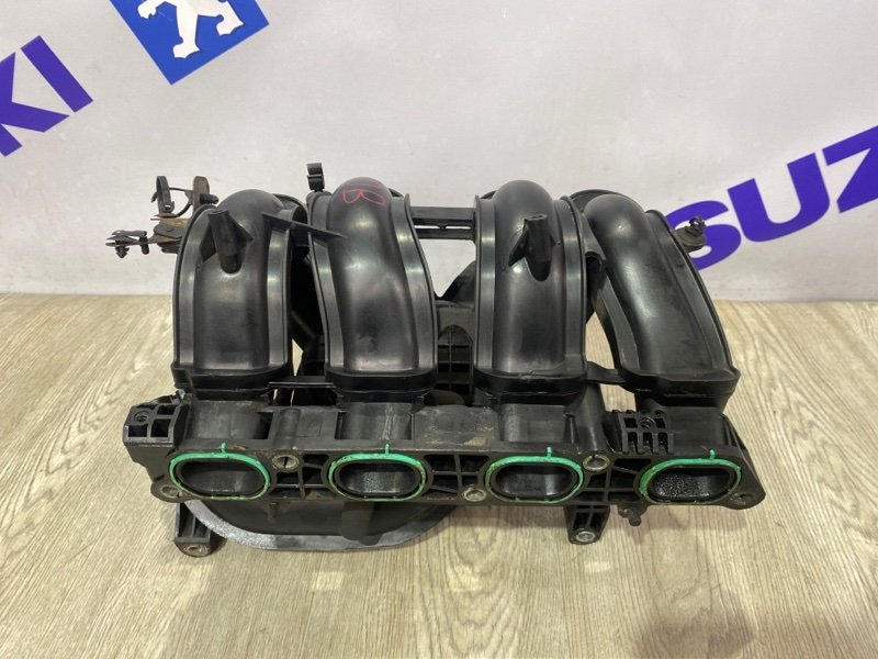 Коллектор впускной FORD FOCUS 3 PNDA