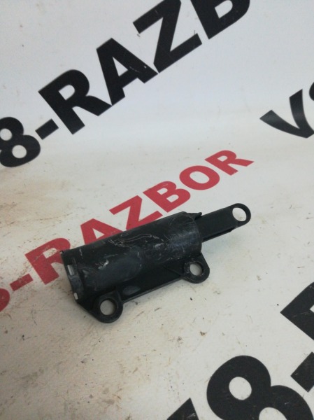 Амортизатор бардачка Subaru Forester SH5 EJ204 2008