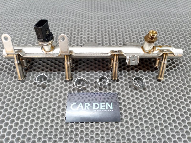 Запчасть топливная рейка Volkswagen Tiguan 2010 5N CAW 2.0 06J133317M контрактная Топливная рейка Volkswagen Tiguan 2010 5N CAW 2.0 06J133317M контрактная