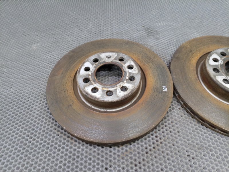 Диск тормозной передний Volkswagen Tiguan 5N CAW 2.0 (CAWB)