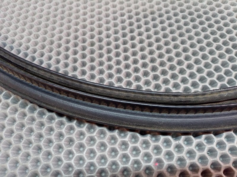 Уплотнитель капота Caliber 2007 PM ECN 2.0