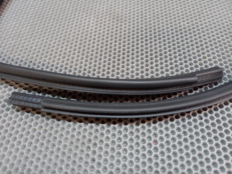 Уплотнитель двери передний правый Caliber 2008 PM ECN 2.0 Уплотнитель двери передний правый Caliber 2008 PM ECN 2.0