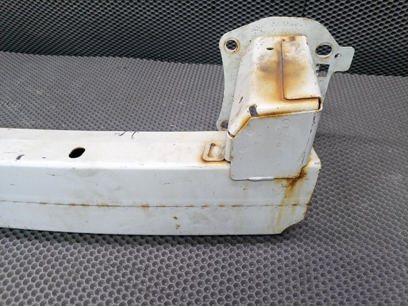 Усилитель бампера передний Jeep Compass MK49 ED3 2.4