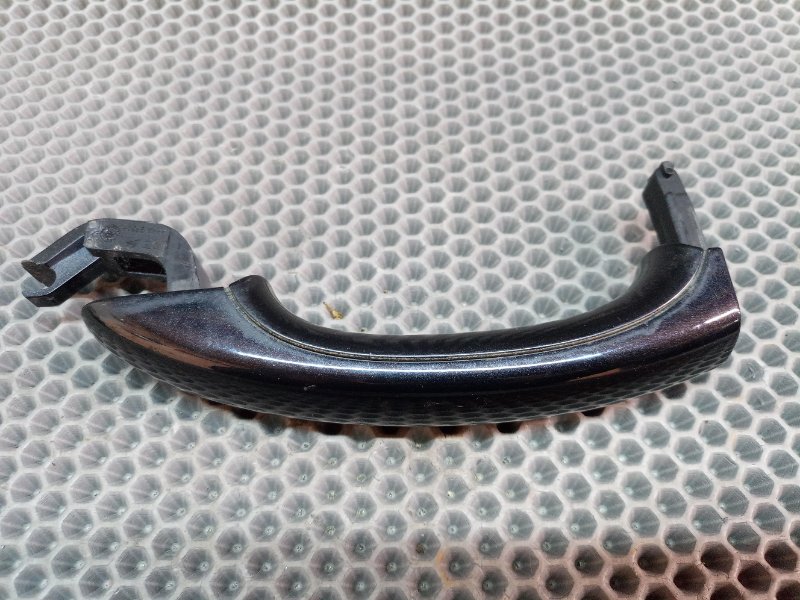 Ручка двери внешняя Touareg 2006 7L BMV 3.2