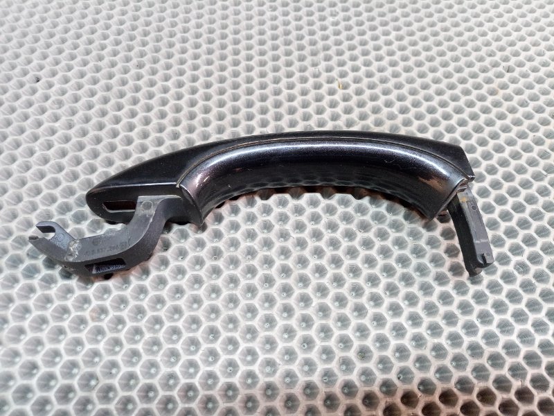 Ручка двери внешняя Touareg 2006 7L BMV 3.2