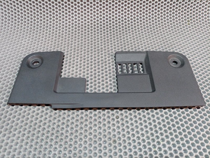 Накладка замка капота CX-5 2012 KE PE-VPS 2.0 (Skyactiv-G)