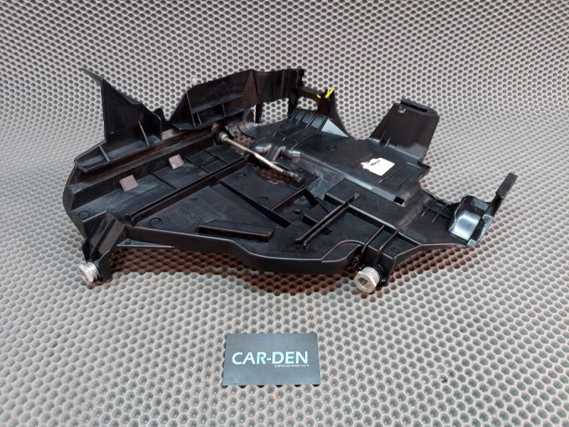 Крепление фары переднее левое Volkswagen Touareg 2006 7L BMV 3.2 7L6941613C контрактная