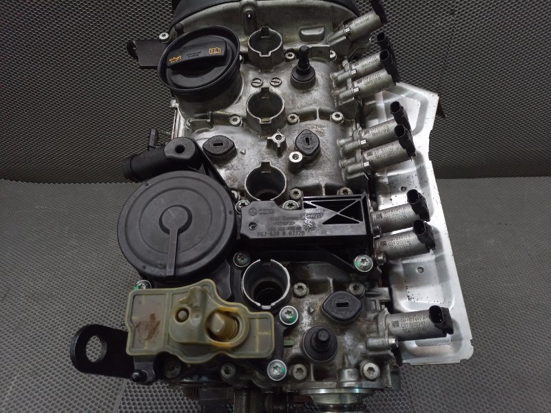 Двигатель Q5 2011 8R CDN 2.0 Двигатель Q5 2011 8R CDN 2.0