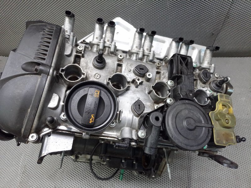 Двигатель Q5 2011 8R CDN 2.0 Двигатель Q5 2011 8R CDN 2.0