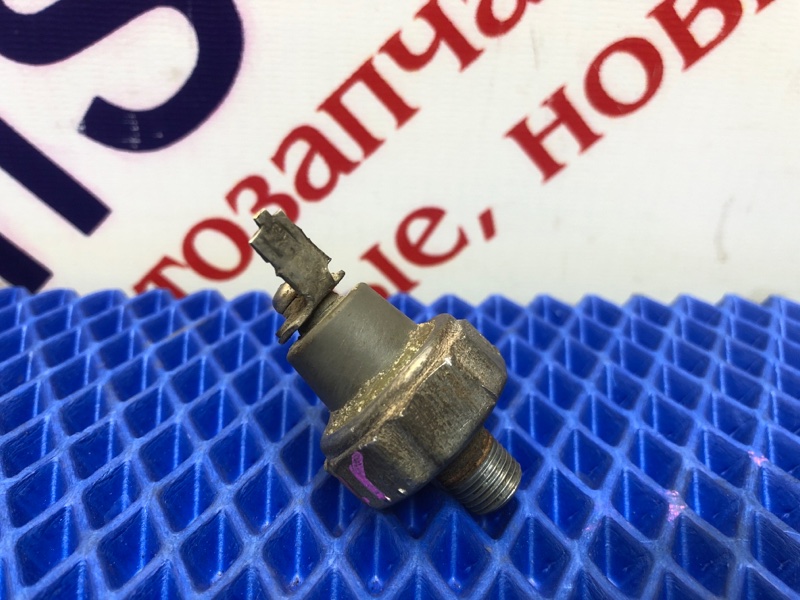 Датчик давления масла MITSUBISHI Lancer CS3A 4G18