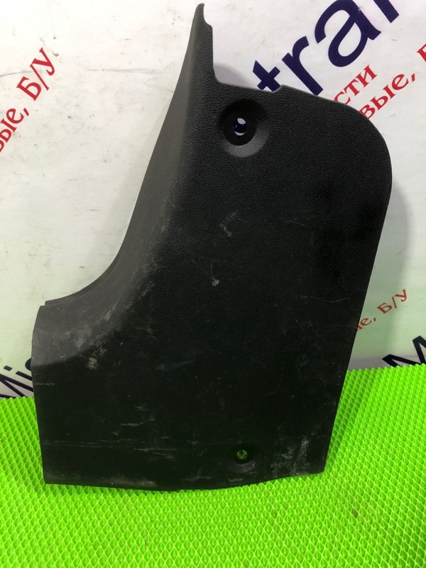 Запчасть обшивка багажника задняя левая FORD FOCUS 2008 CB4 ASDB 1534341 Б/У Обшивка багажника задняя левая FORD FOCUS 2008 CB4 ASDB 1534341 Б/У