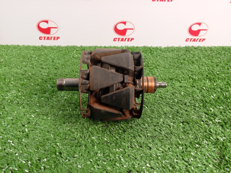 Запчасть ротор генератора FORD Fiesta 2001-2008 AVM7792 Б/У Ротор генератора FORD Fiesta 2001-2008 AVM7792 Б/У