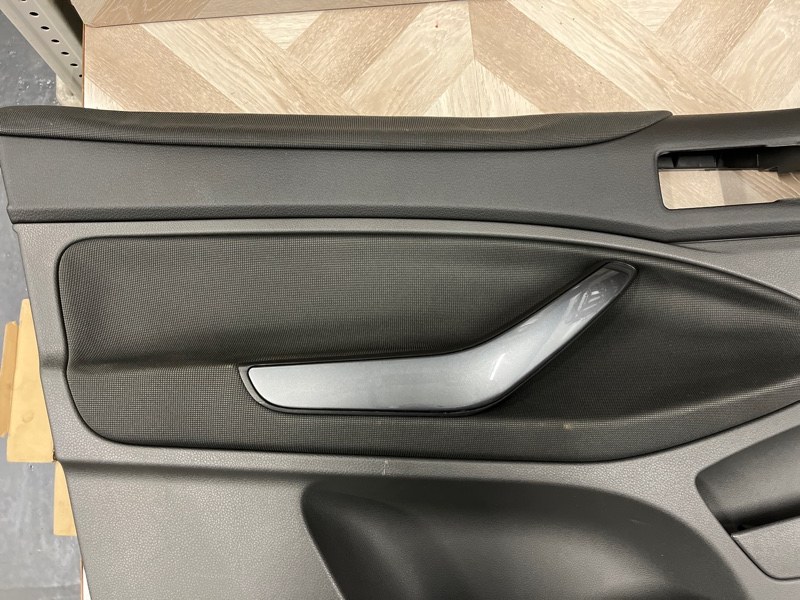 Карта двери передняя левая Kuga CBV 2012 Внедорожный автомобиль 2.5L Duratec-ST (220/225PS) - VI5