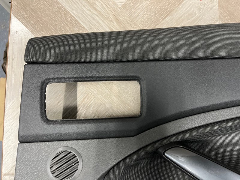Карта двери задняя правая Kuga CBV 2012 Внедорожный автомобиль 2.5L Duratec-ST (220/225PS) - VI5