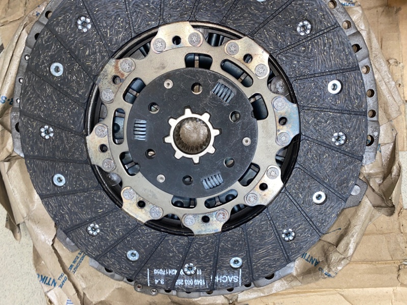 Комплект сцепления Saab TURBO X 9-3 2007 СЕДАН B284 55571779 новая