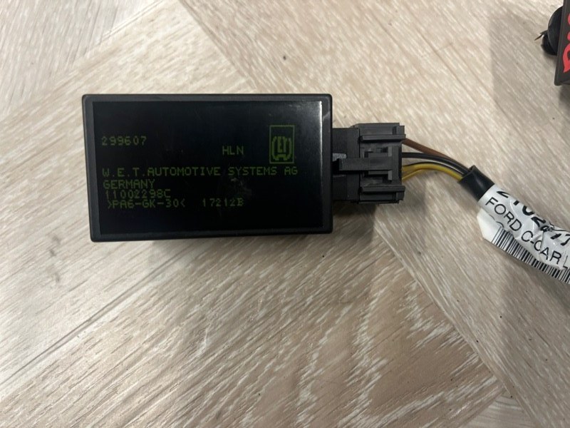 Реле отопителя FORD Kuga CBV 2012 Внедорожный автомобиль 2.5L Duratec-ST (220/225PS) - VI5 299607 контрактная