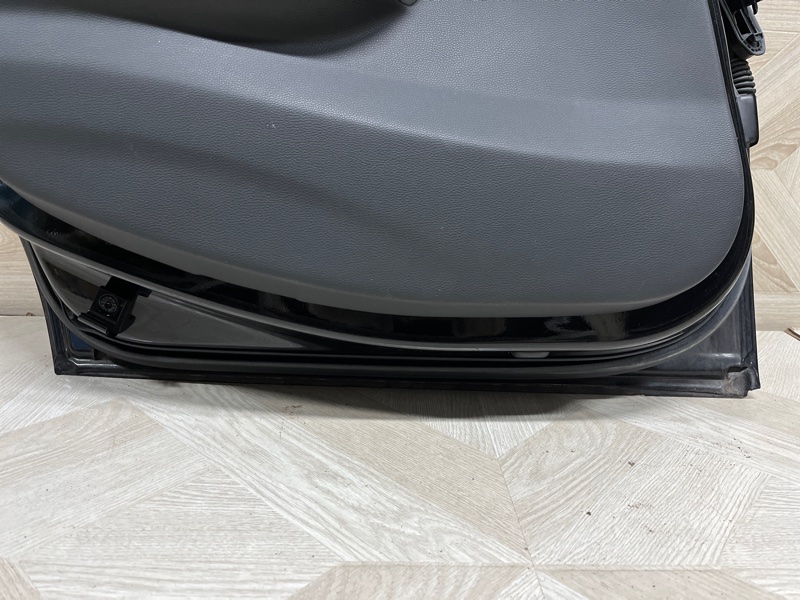 Дверь боковая задняя левая PG36 2011 Седан N43;