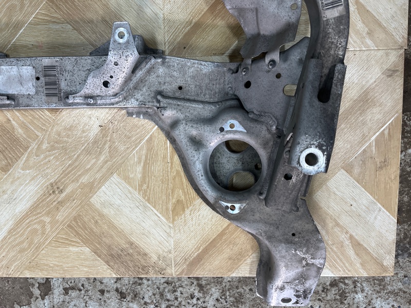 Передний подрамник передний BMW PG36 Седан N43;