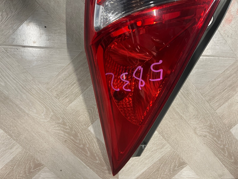 Задняя фара задняя правая I30 2009 Хэтчбек 1-6