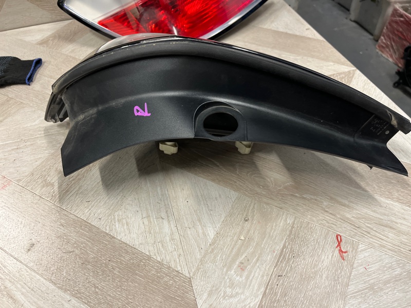 Задняя фара правая ASTRA-H 2005 Хэтчбек Z18XE Задняя фара правая ASTRA-H 2005 Хэтчбек Z18XE