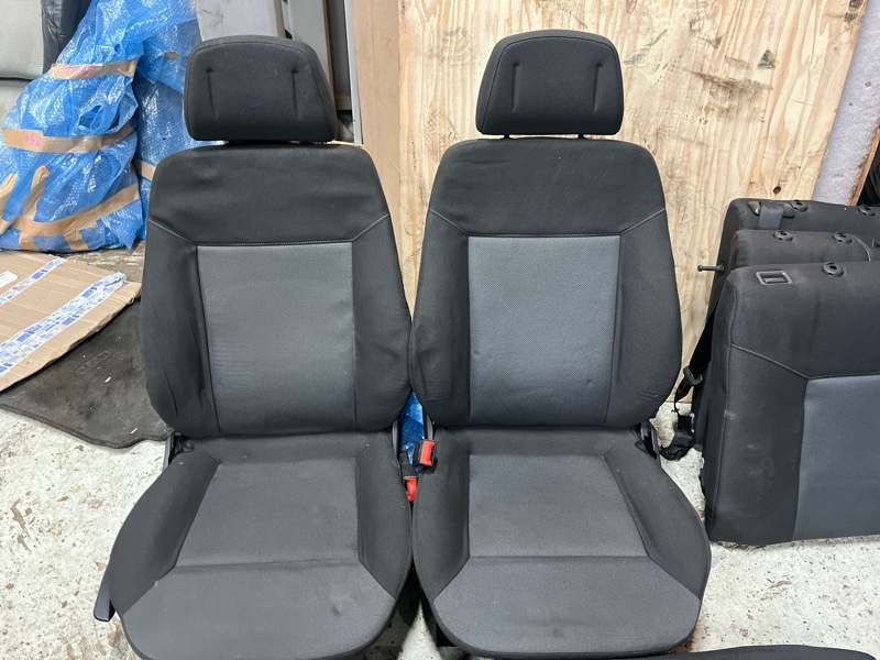 Салон в сборе OPEL ASTRA-H 2005 Хэтчбек Z18XE контрактная