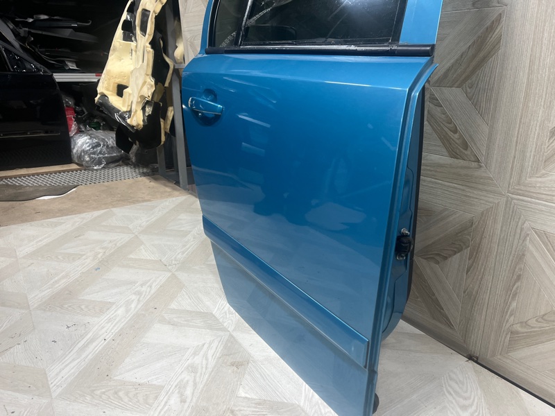 Дверь боковая задняя правая ASTRA-H 2005 Хэтчбек Z18XE