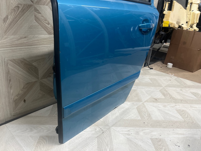 Дверь боковая задняя левая ASTRA-H 2005 Хэтчбек Z18XE Дверь боковая задняя левая ASTRA-H 2005 Хэтчбек Z18XE