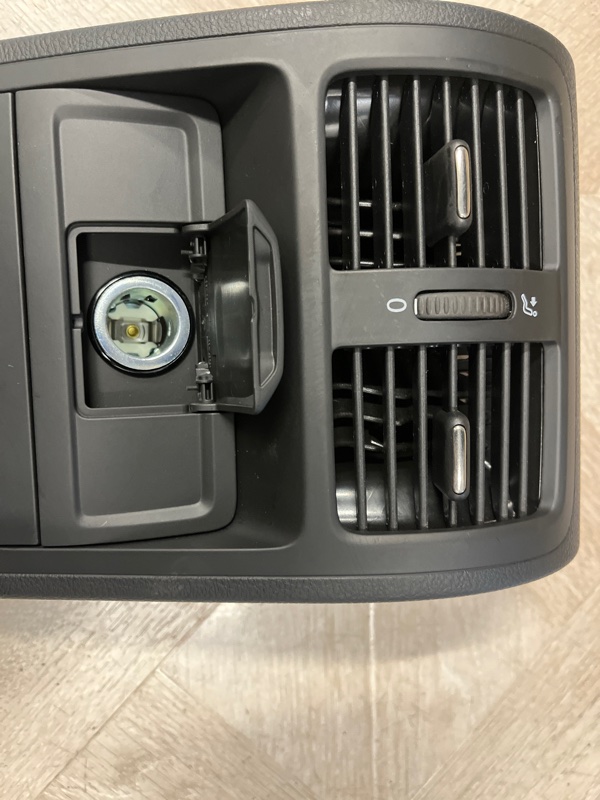 Дефлектор воздушный PASSAT CC 2009 Седан CAW Дефлектор воздушный PASSAT CC 2009 Седан CAW