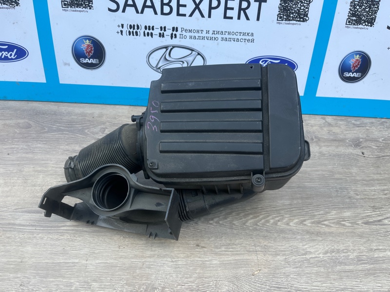 Корпус воздушного фильтра VOLKSWAGEN PASSAT 70318505 контрактная