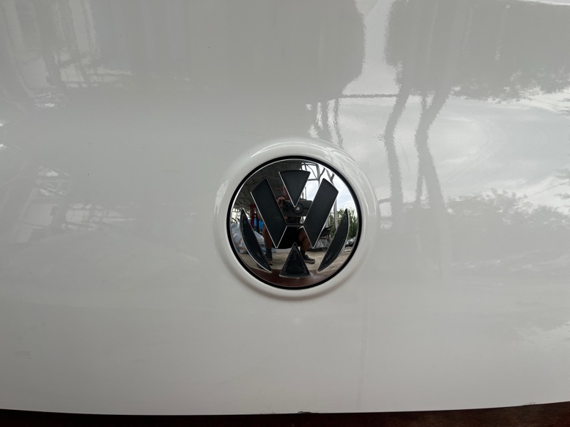 Крышка багажника PASSAT 2009 Седан