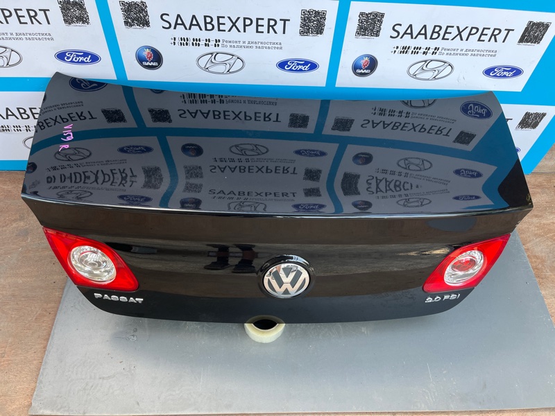 Крышка багажника PASSAT Седан