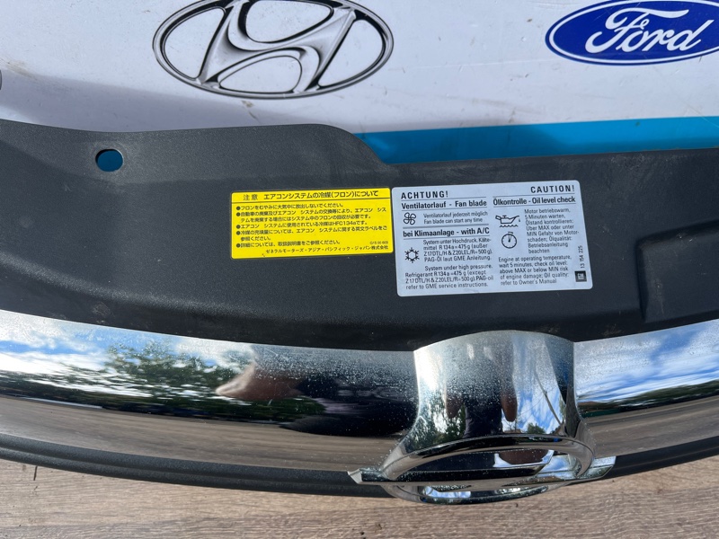 Решетка радиатора ASTRA-H 2005 вагон Z18XE Решетка радиатора ASTRA-H 2005 вагон Z18XE