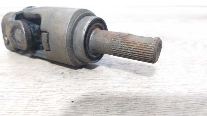 Карданчик рулевой Mazda Demio DW5W B5E
