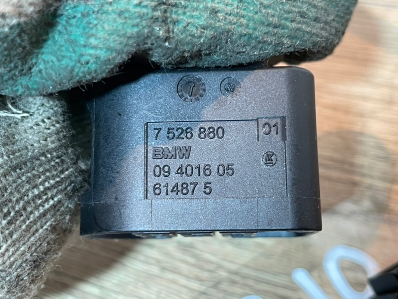 Проводка двери задняя левая 3-Series 2007 VB23 N52B25A Проводка двери задняя левая 3-Series 2007 VB23 N52B25A