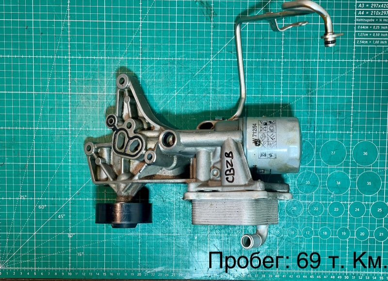 Корпус маслянного фильтра GOlf 2012 1KZ CBZB