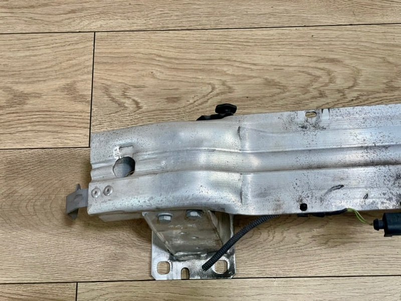 Усилитель бампера передний A5 2011 8T CDNC