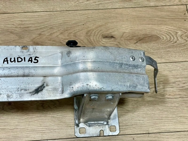 Усилитель бампера передний A5 2011 8T CDNC