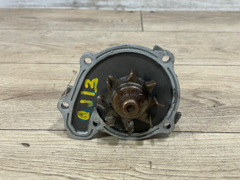 Помпа водяная AD 1999 VY11 QG13DE